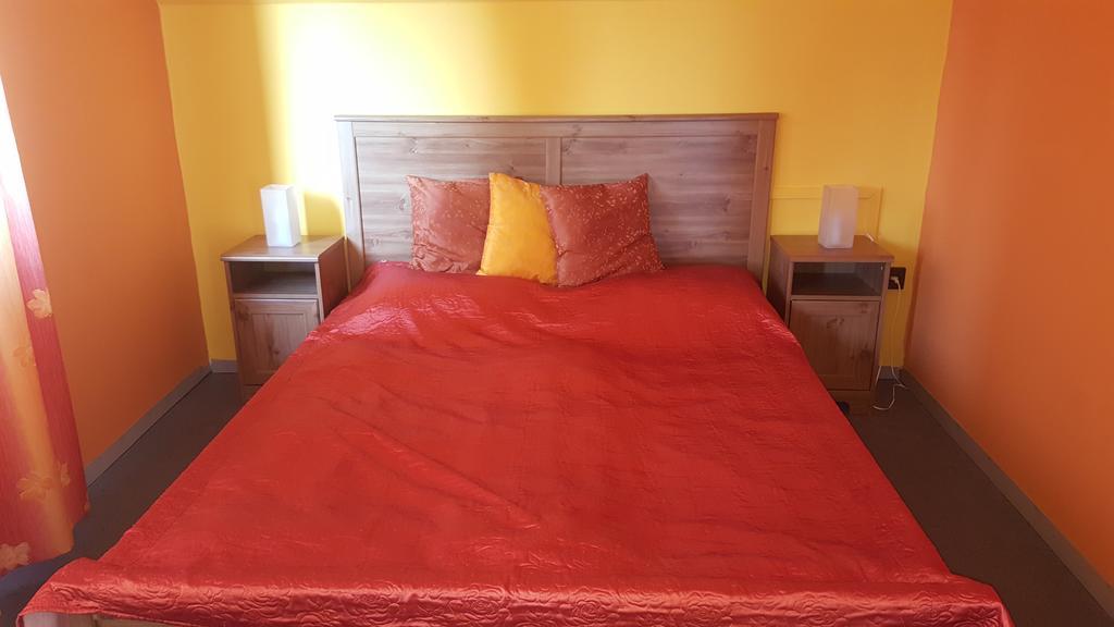 Nador Apartman Apartment Balatonlelle Luaran gambar